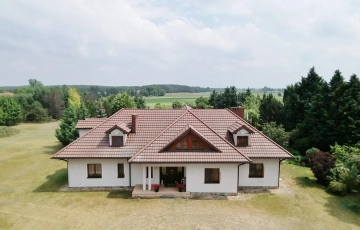 Zdjęcie główne ogłoszenia Wyjątkowy dom w przepięknej lokalizacji