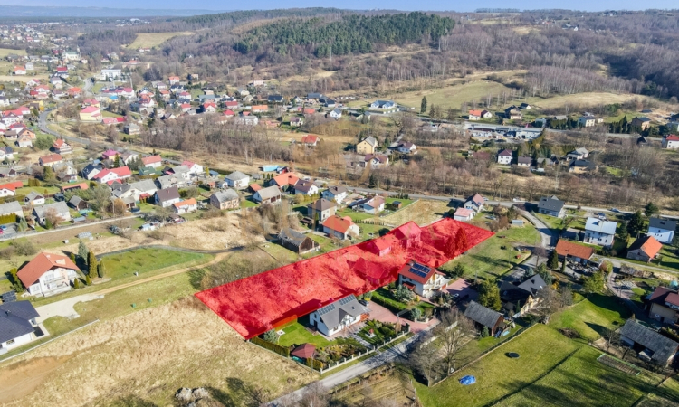 Uzbrojona działka przy autostradzie A4 | Zdjęcie główne